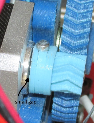 small gap between pulley and motor